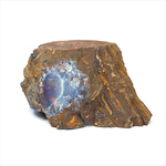 鉄鉱石表面に露出したオパール層。